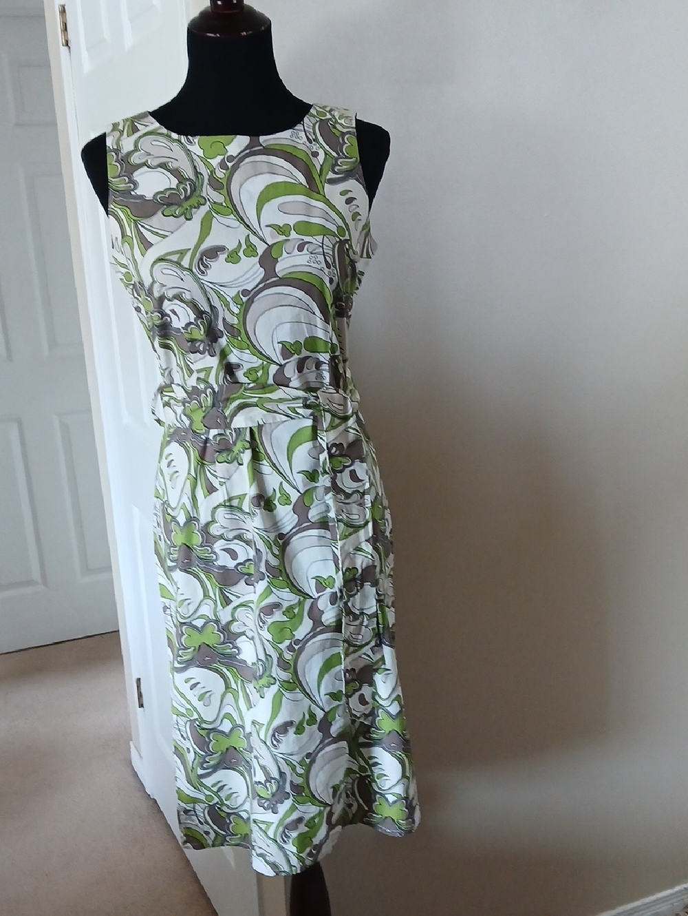 Vintage Green and Brown Sheath Midi Dress with Crew Neck